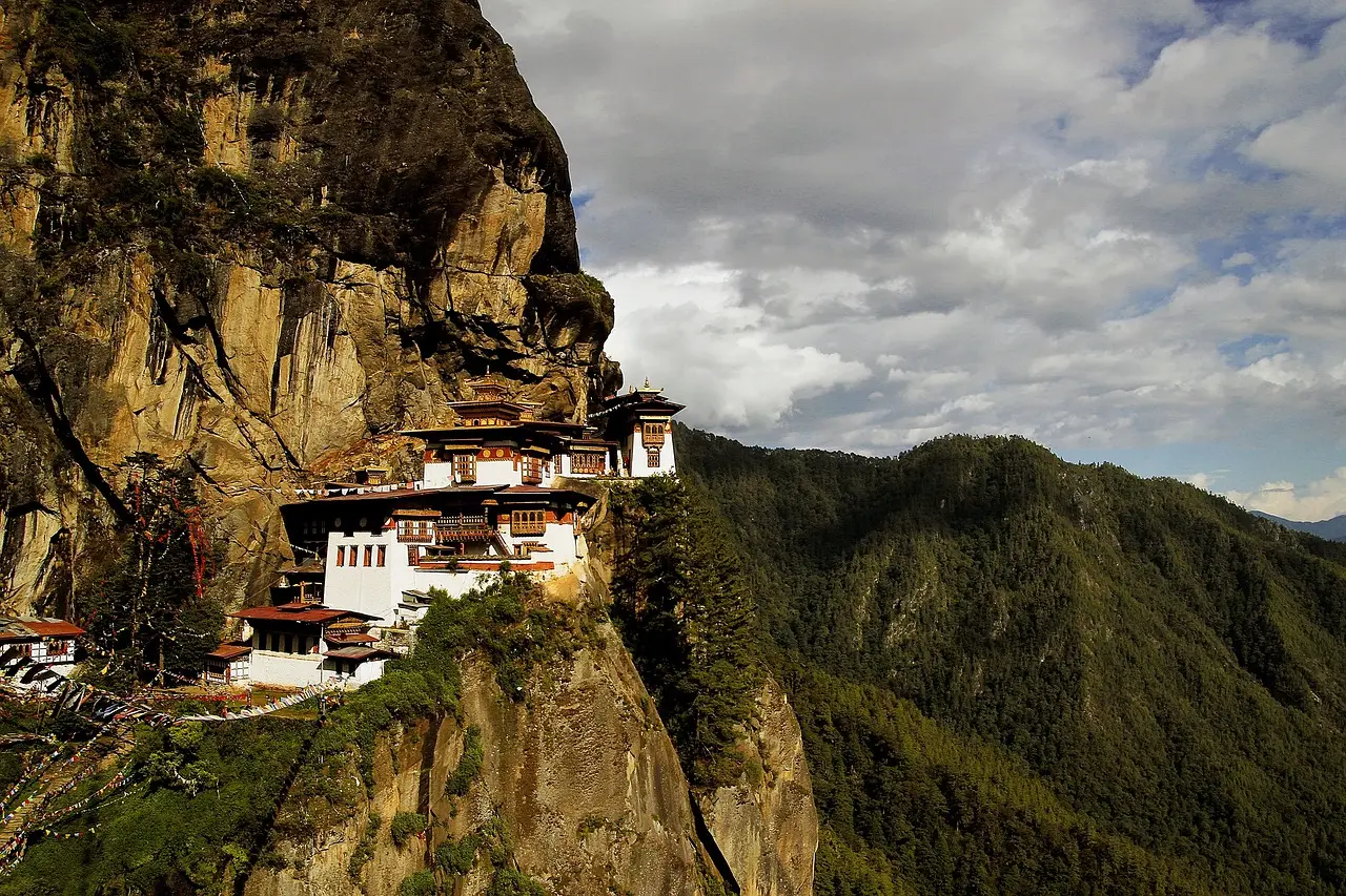 temple, nature, monastery, cliff, cliffside, mountainside, mountains, mountain range, countryside, buddhist temple, tigers nest, taktsang palphug monastery, paro taktsang, bhutan