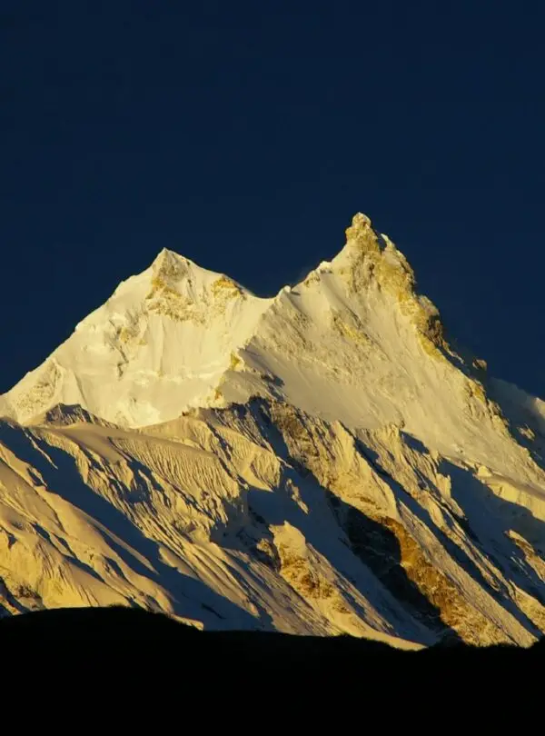 manaslu trek