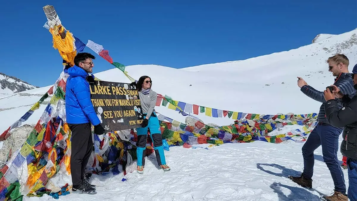 Manaslu Luxury Trek