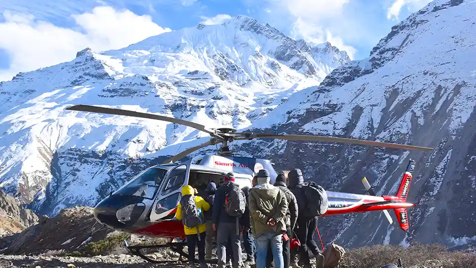 Helicopter-tours-in-Nepal